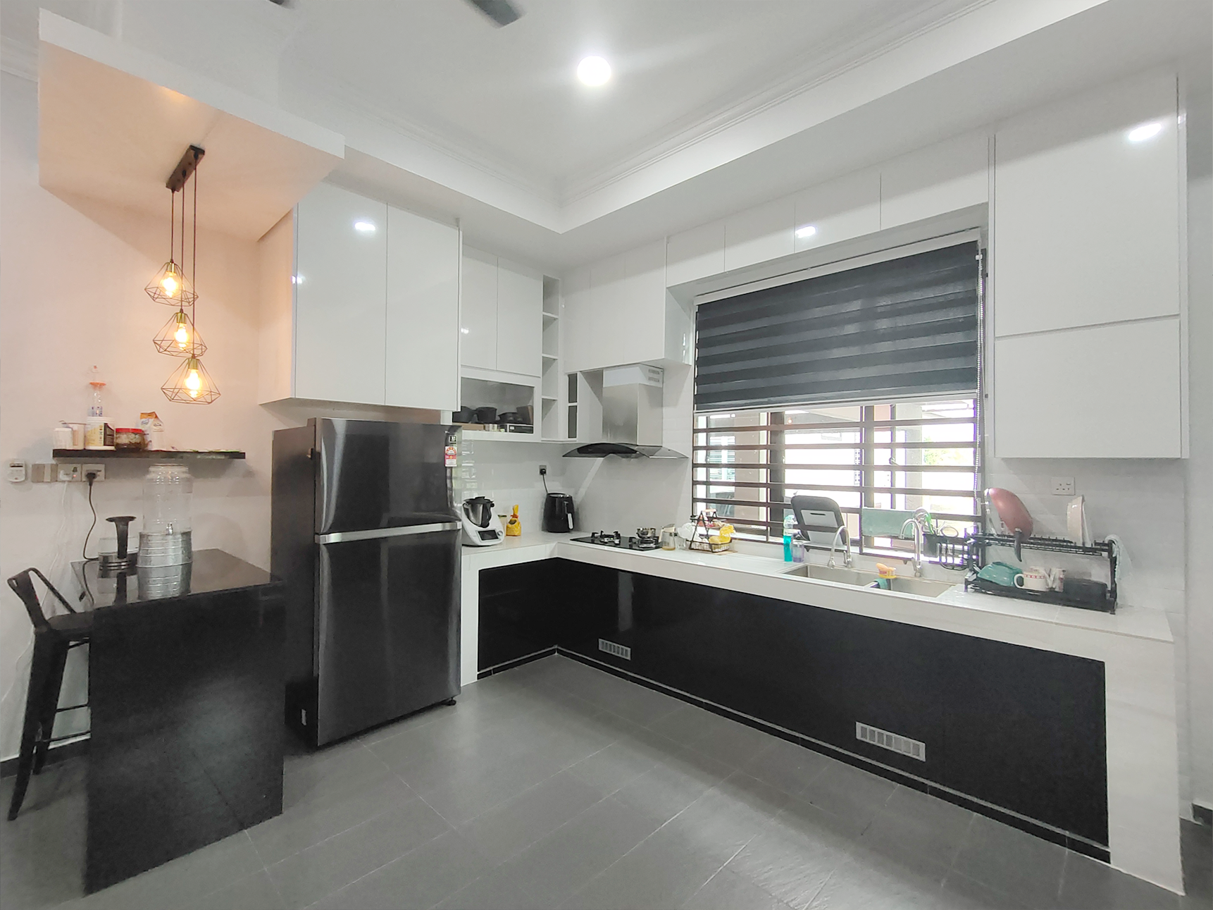 Kitchen Cabinet-22